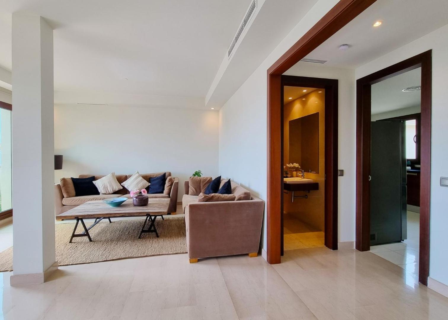 Luxury Penthouse In Medina Banus Apartment