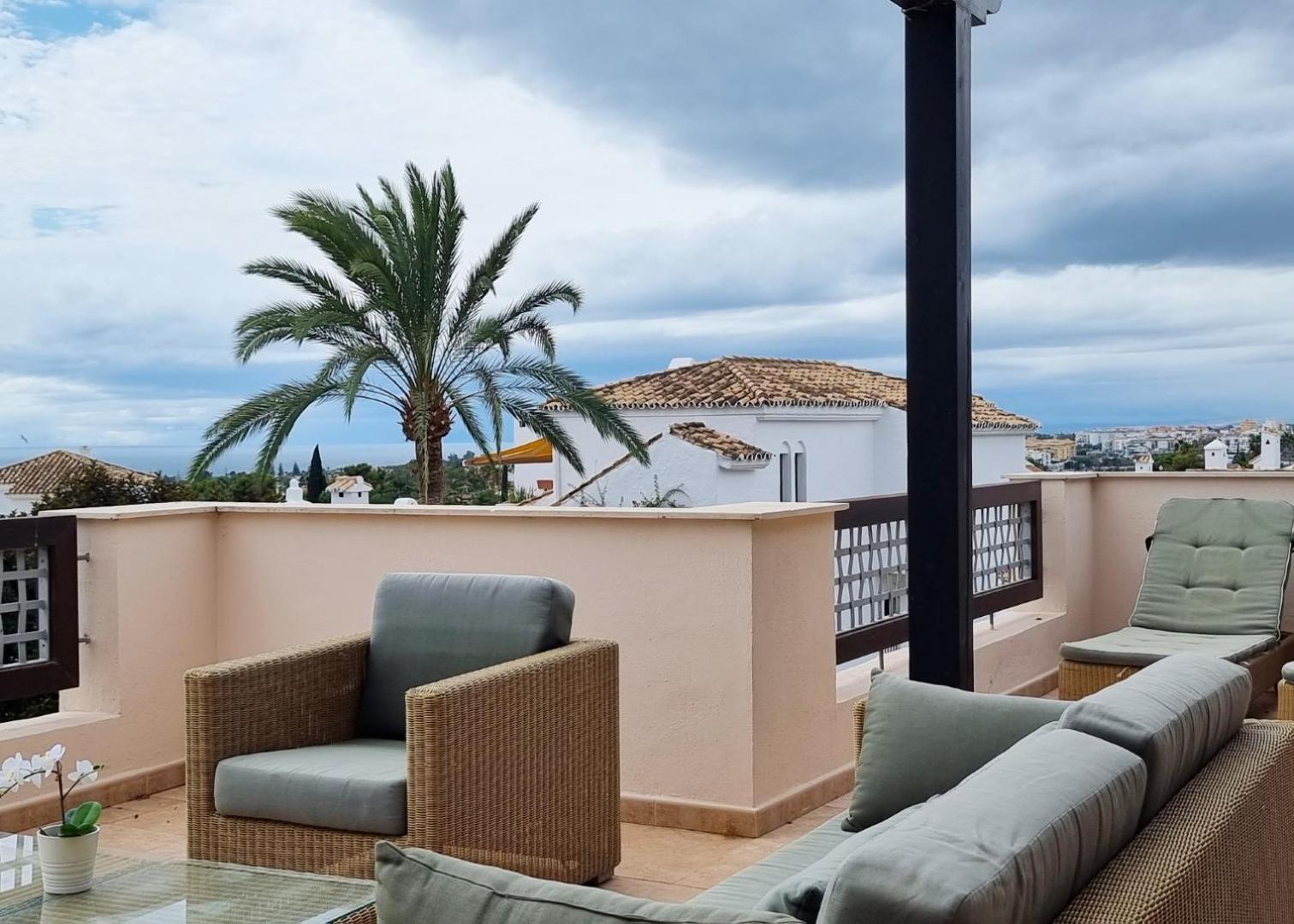 Luxury Penthouse In Medina Banus Apartment