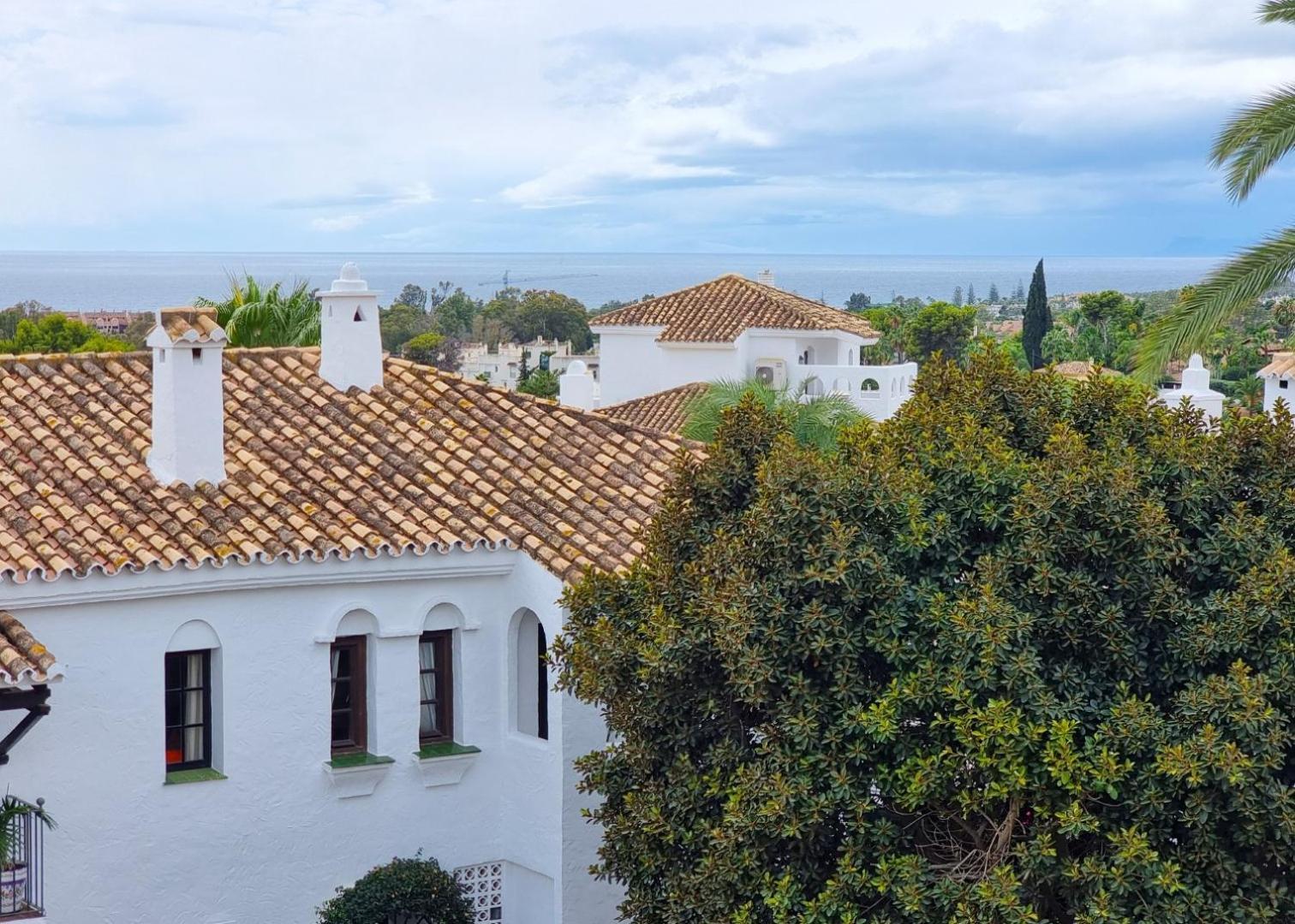 Apartment Luxury Penthouse In Medina Banus Marbella
